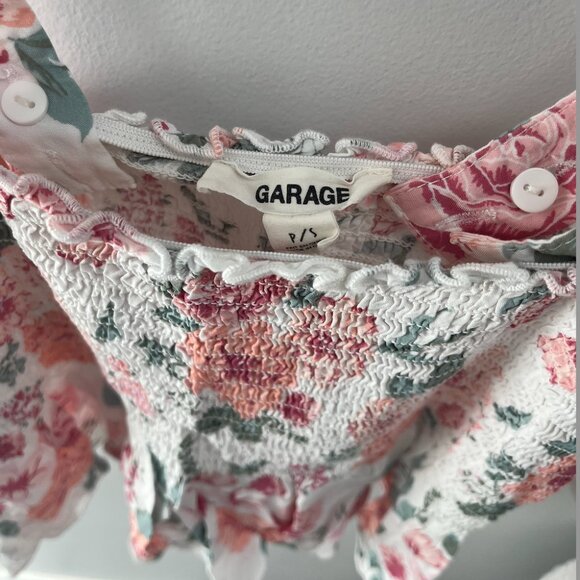 Garage Floral Smocked Crop Top - Picture 2 of 3